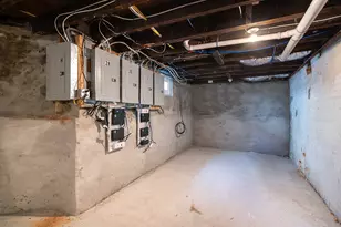 118 Pitman St, Providence, RI 02906 - Photo 47