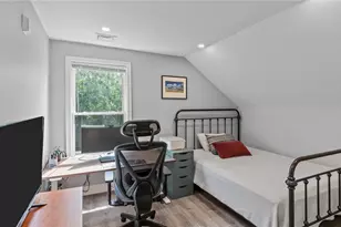 118 Pitman St, Providence, RI 02906 - Photo 43