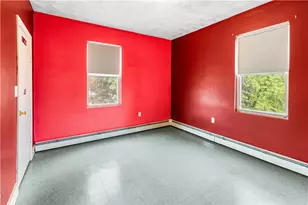 21 Berkley St, Providence, RI 02908 - Photo 15