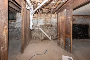21 Berkley St, Providence, RI 02908 - Photo 27