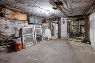 21 Berkley St, Providence, RI 02908 - Photo 31