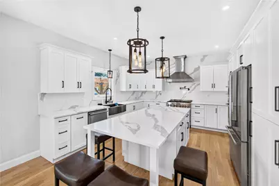 38 Burroughs Street, East Providence, RI 02914 - Photo 5