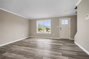 121 Robert Gray Ave, Tiverton, RI 02878 - Photo 9