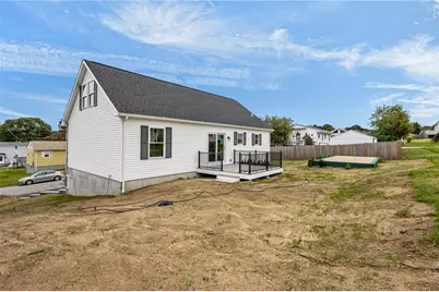 121 Robert Gray Avenue, Tiverton, RI 02878 - Photo 21