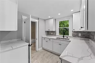 31 Bowdoin St, Providence, RI 02909 - Photo 23