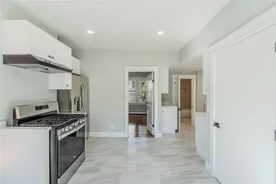 31 Bowdoin Street, Providence, RI 02909 - Photo 7