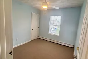 14 West St, Bristol, RI 02809 - Photo 7