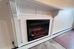 93 Grand View Dr, Warwick, RI 02886 - Photo 11