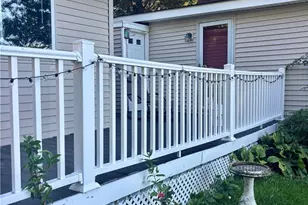 93 Grand View Dr, Warwick, RI 02886 - Photo 17