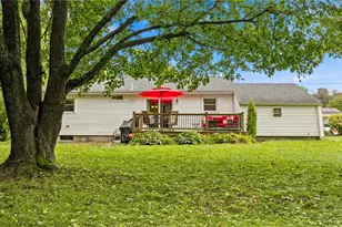 248 Knollwood Dr, Woonsocket, RI 02895 - Photo 23