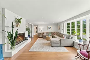21 Lawnacre Dr, Cranston, RI 02920 - Photo 27