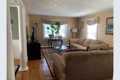 20 Farm Street, Providence, RI 02908 - Photo 9
