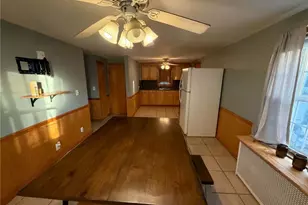 110 Park View Blvd, Cranston, RI 02910 - Photo 9