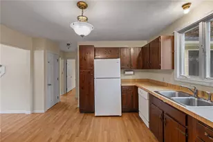 5 Kimberly Ann Dr, Smithfield, RI 02828 - Photo 9