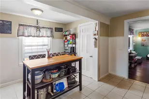 69 Clarner St, Pawtucket, RI 02861 - Photo 9