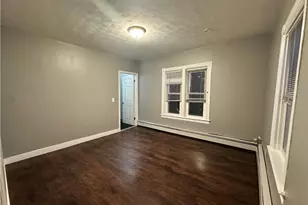 147 Warren Ave, Pawtucket, RI 02860 - Photo 13
