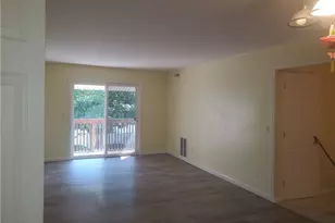 132 Fordson Ave, Cranston, RI 02910 - Photo 3