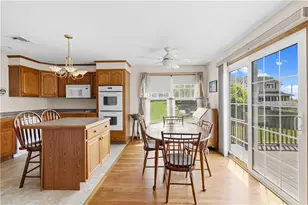 400 Sampson St, Fall River, MA 02724 - Photo 15