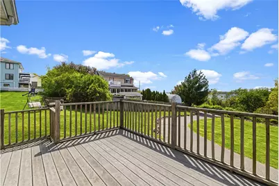 400 Sampson Street, Fall River, MA 02724 - Photo 9