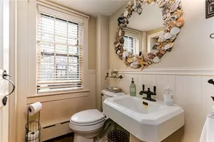 11 Fountain St, North Kingstown, RI 02852 - Photo 23