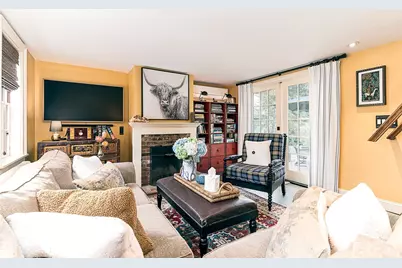 11 Fountain Street, North Kingstown, RI 02852 - Photo 15