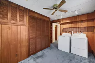 64 Crest Ave, Warwick, RI 02886 - Photo 17