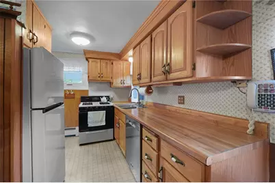 64 Crest Avenue, Warwick, RI 02886 - Photo 11