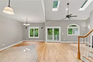 131 Fruit Hill Ave, Providence, RI 02911 - Photo 5