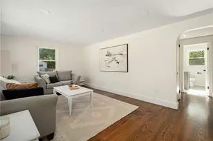 330 Manolla Ave, Warwick, RI 02888 - Photo 9