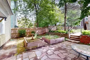 163 Camp St, Providence, RI 02906 - Photo 25