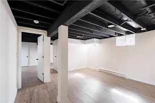 26 Berlin St, Providence, RI 02908 - Photo 23
