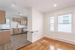 26 Berlin St, Providence, RI 02908 - Photo 7