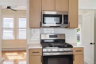 26 Berlin Street, Providence, RI 02908 - Photo 3