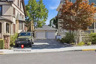 8 Everett St, Newport, RI 02840 - Photo 3