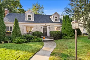 138 Audubon Rd, Warwick, RI 02888 - Photo 3