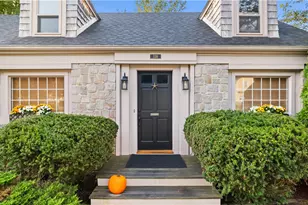 138 Audubon Rd, Warwick, RI 02888 - Photo 5