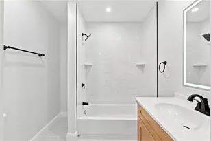 515 Gaskill St, Woonsocket, RI 02895 - Photo 35