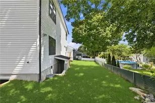 515 Gaskill St, Woonsocket, RI 02895 - Photo 49