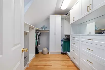 124 Memorial Boulevard, Newport, RI 02840 - Photo 15