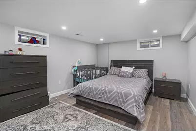 807 Pontiac Avenue, Cranston, RI 02910 - Photo 21