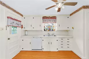 33 Linden Ave, East Providence, RI 02916 - Photo 19