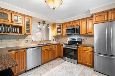 64 Mitchell Street, Portsmouth, RI 02871 - Photo 9