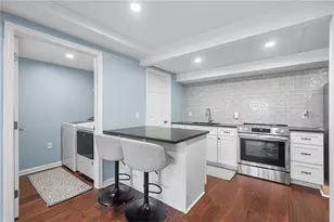 64 Mitchell St, Portsmouth, RI 02871 - Photo 27