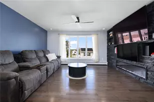 16 Aurelia Dr, Providence, RI 02909 - Photo 9