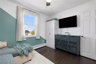 16 Aurelia Dr, Providence, RI 02909 - Photo 19