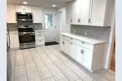 66 Palace Avenue, Warwick, RI 02886 - Photo 5