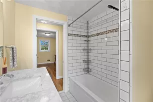 66 Palace Ave, Warwick, RI 02886 - Photo 21