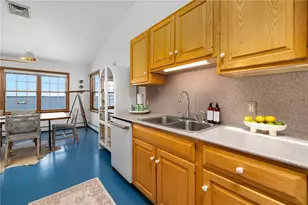 585 Seaside Dr, Jamestown, RI 02835 - Photo 7