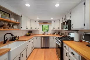 441 Farnum Pike, Smithfield, RI 02917 - Photo 7