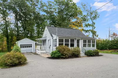 439 Farnum Pike, Smithfield, RI 02917 - Photo 3